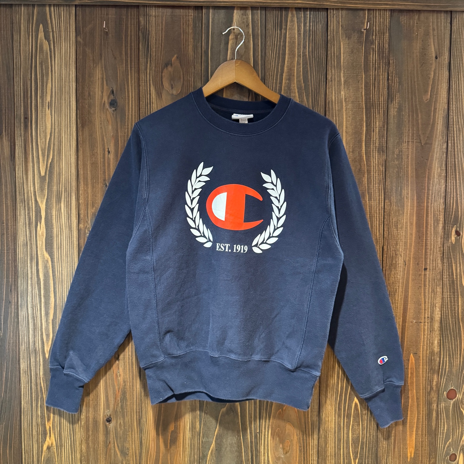 Champion Reverse Weave エルサルバドル製 ネイビー リースロゴ（フロント）