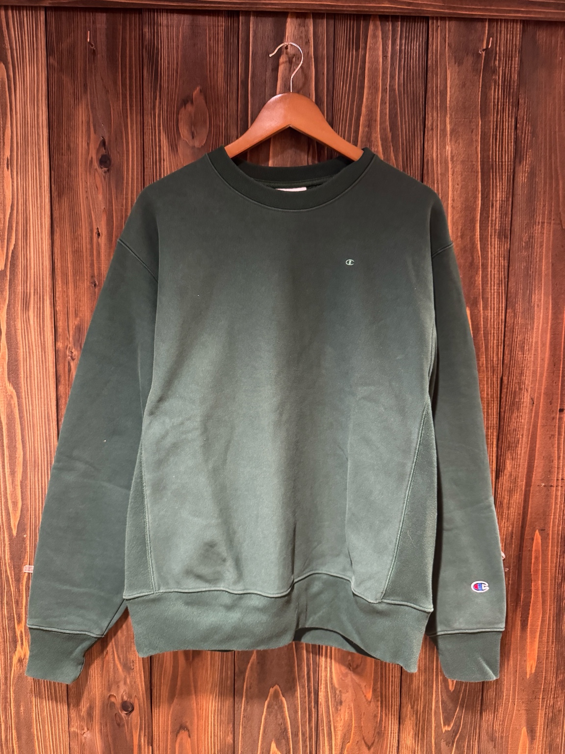 Champion Reverse Weave ベトナム製 グリーン 無地スウェット（フロント）