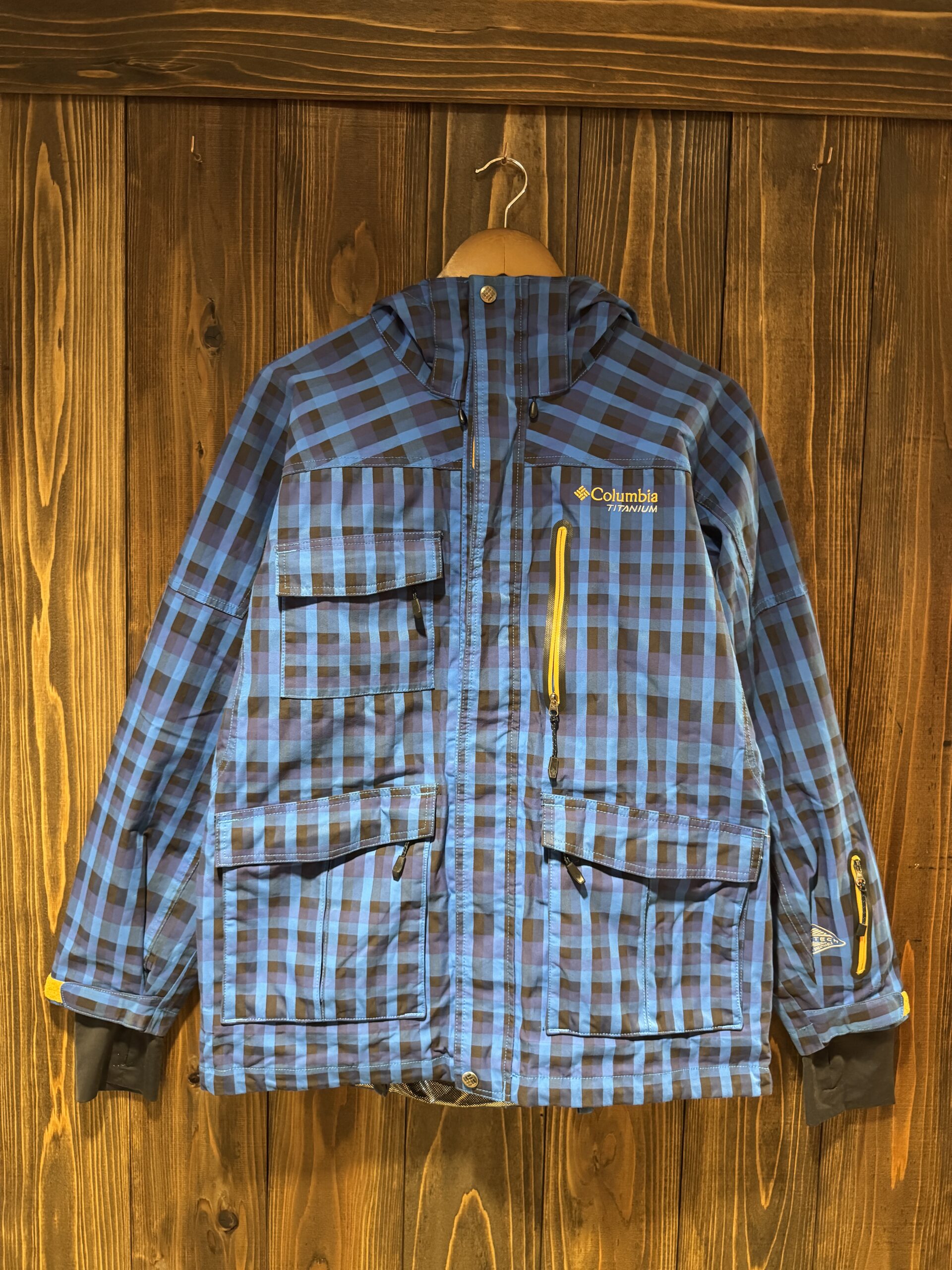 Columbia Titanium ブルーチェック OMNI-HEAT ジャケットのフロント全体