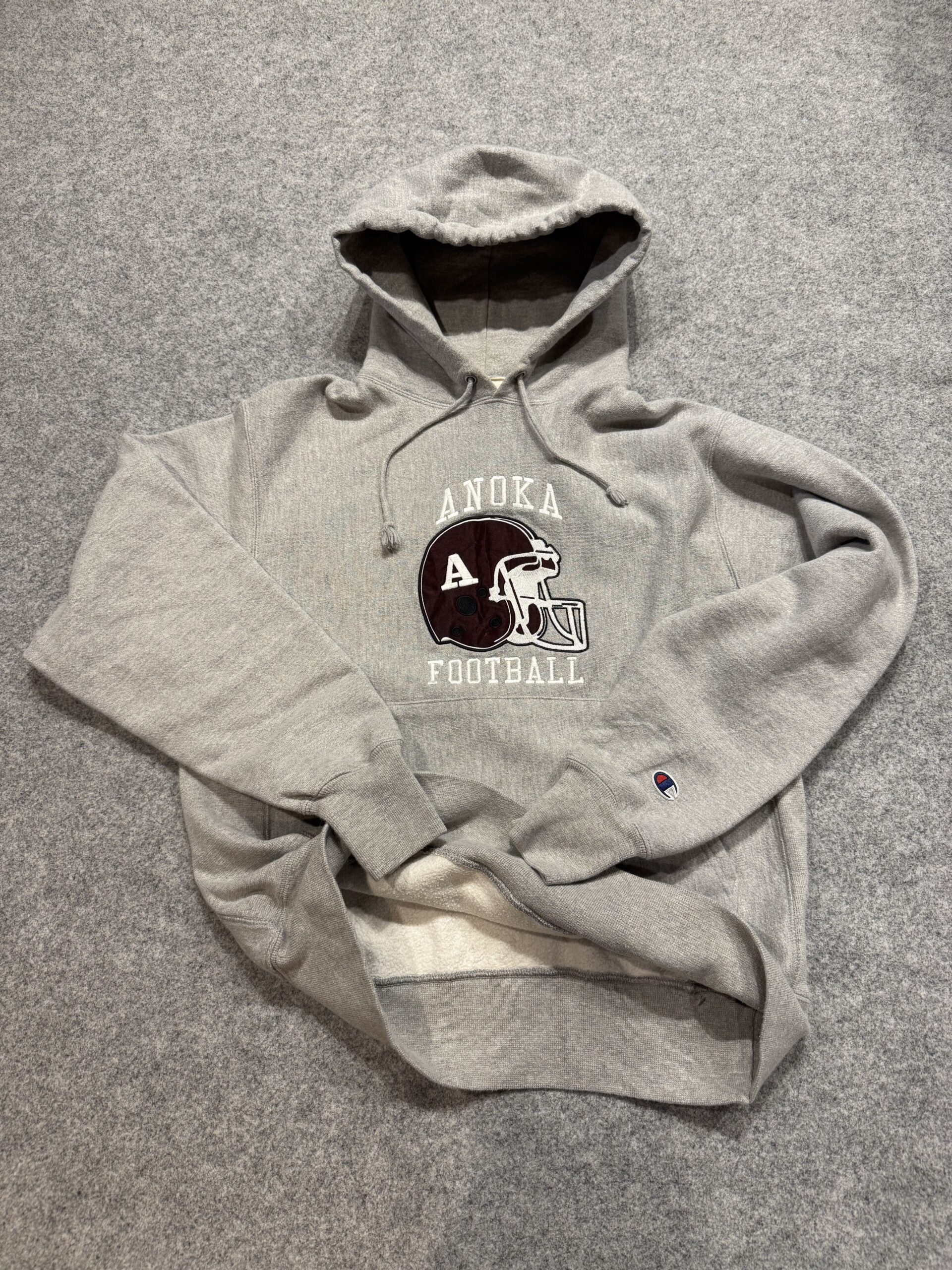 Championリバースウィーブフーディーの裏起毛と裾リブの状態が分かるディテール画像。