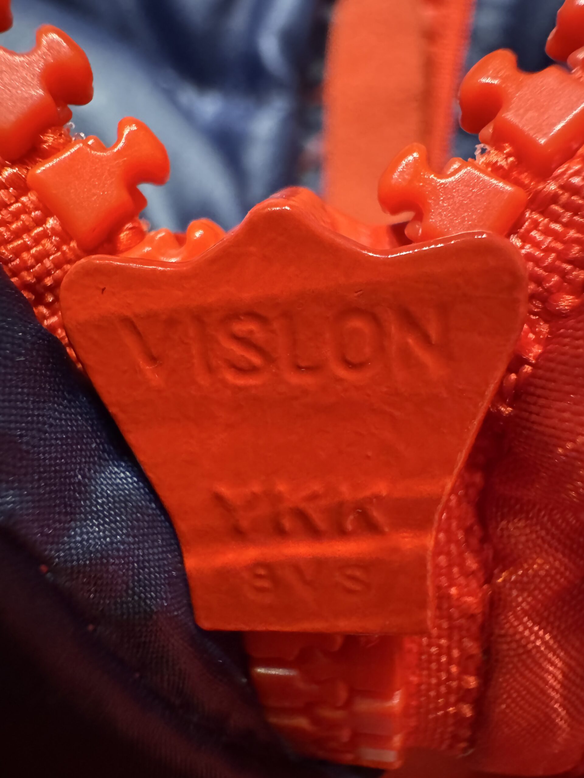 NIKE ダウン YKK VISLON ジップ