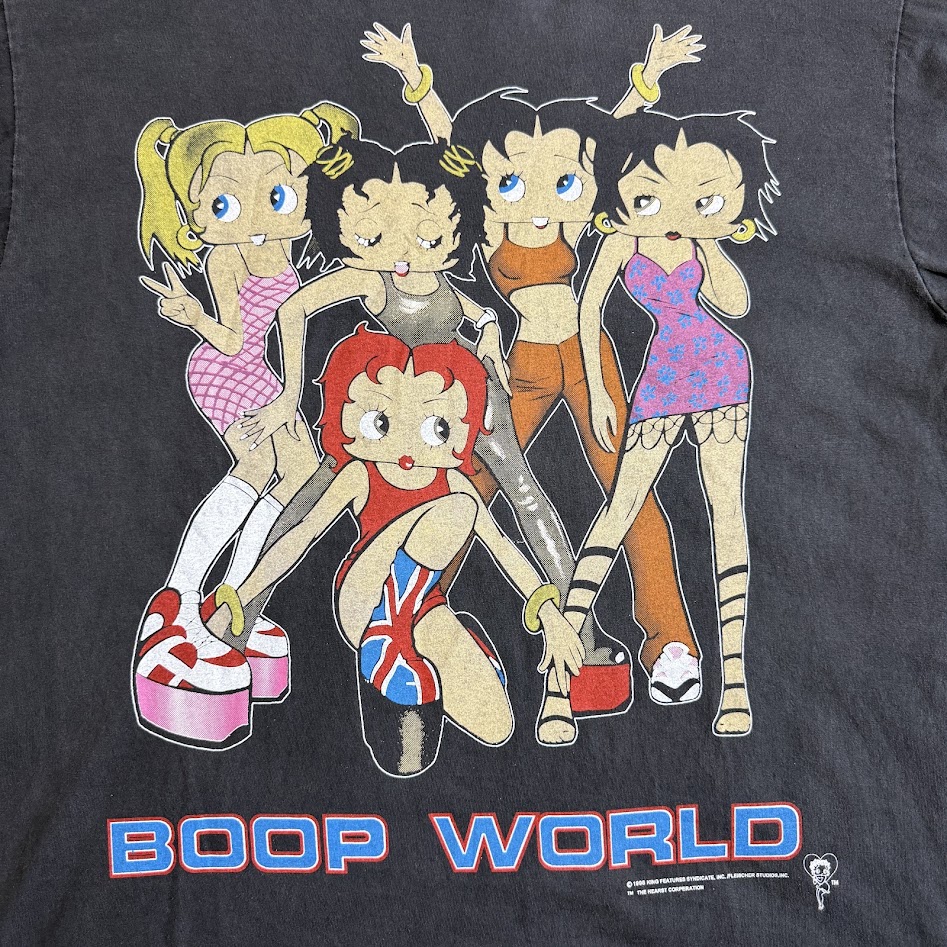 Betty Boop BOOP WORLD Tシャツのフロントプリント詳細