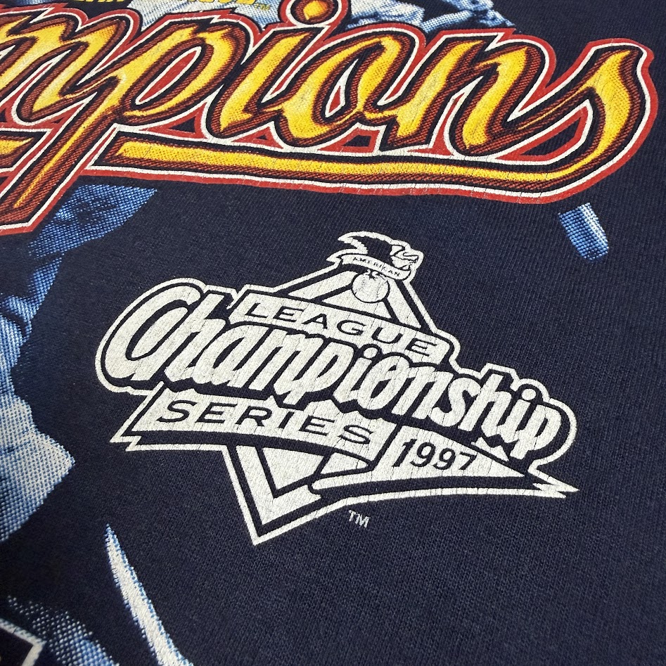 1997 League Championship Series ロゴ Cleveland Indians Tシャツ