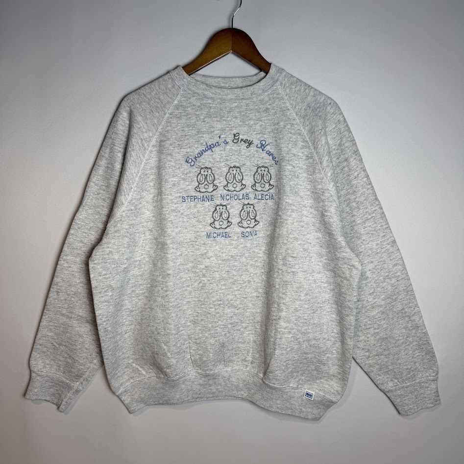 DISCUS ATHLETIC USA製 Grandpa's Grey Hares 刺繍スウェット 正面